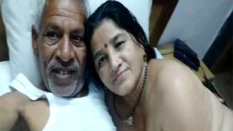 Famous naughty mature Indian couple sex on cam