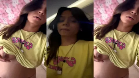 Tattoed Sexy Indian Gf Showing